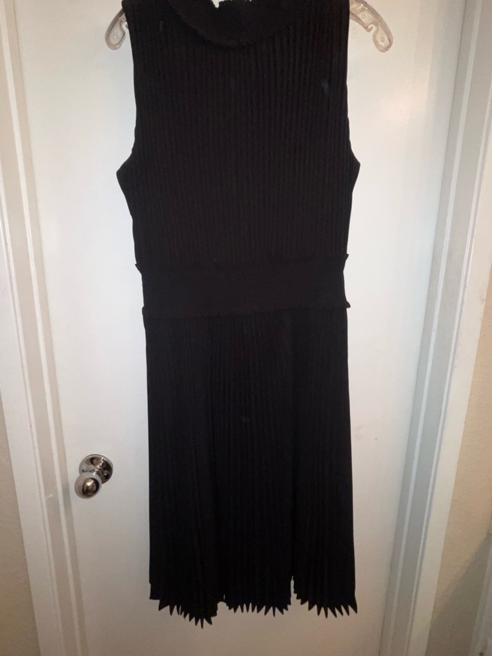 Nanette Lepore Black Sleeveless Pleated Midi Dress